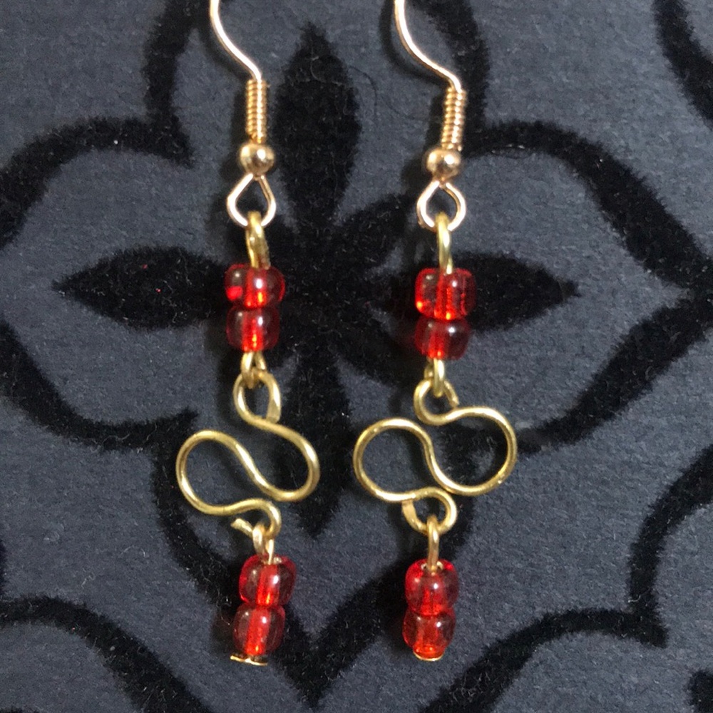 Red Infinity Earrings Handmade - Picture 10 of 15